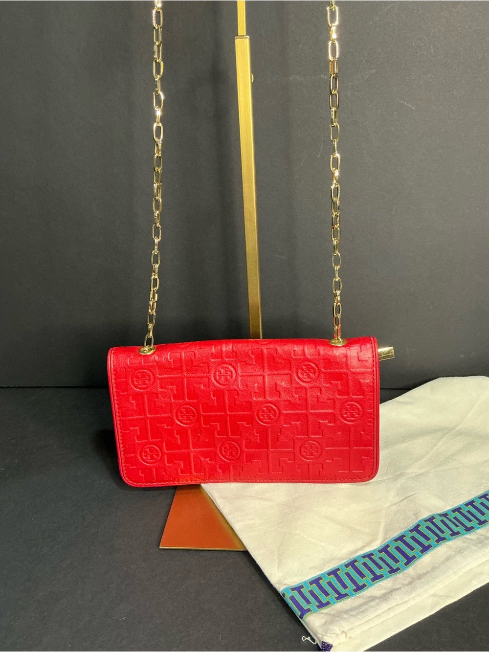 Tory Burch T-Monogram Embossed Leather Clutch Wallet